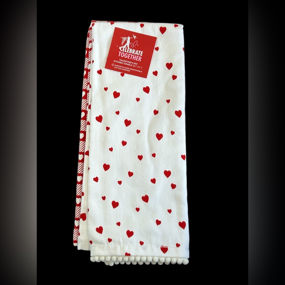 Celebrate Together Valentine’s Heart Print Kitchen Towels
